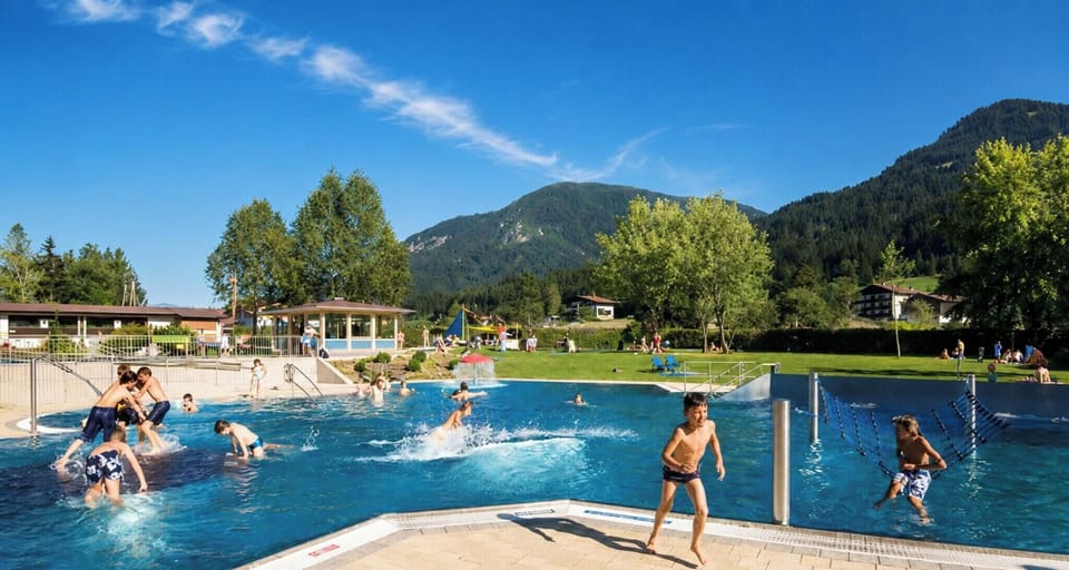 Holiday Home Swimming Pool