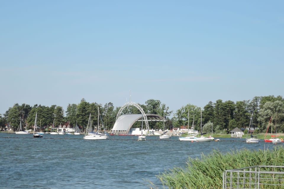 Immediate Surroundings [summer] (<1 km)