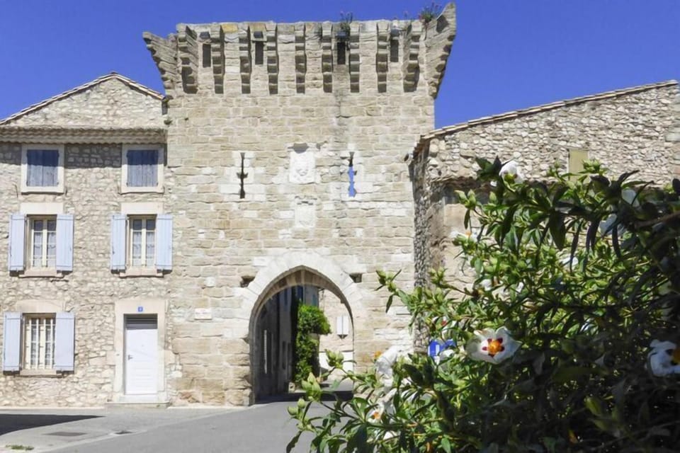 Surroundings [summer] (1-5 km)