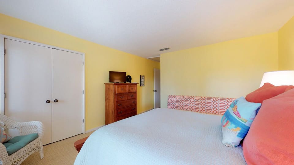 Guest Bedroom with HDTV