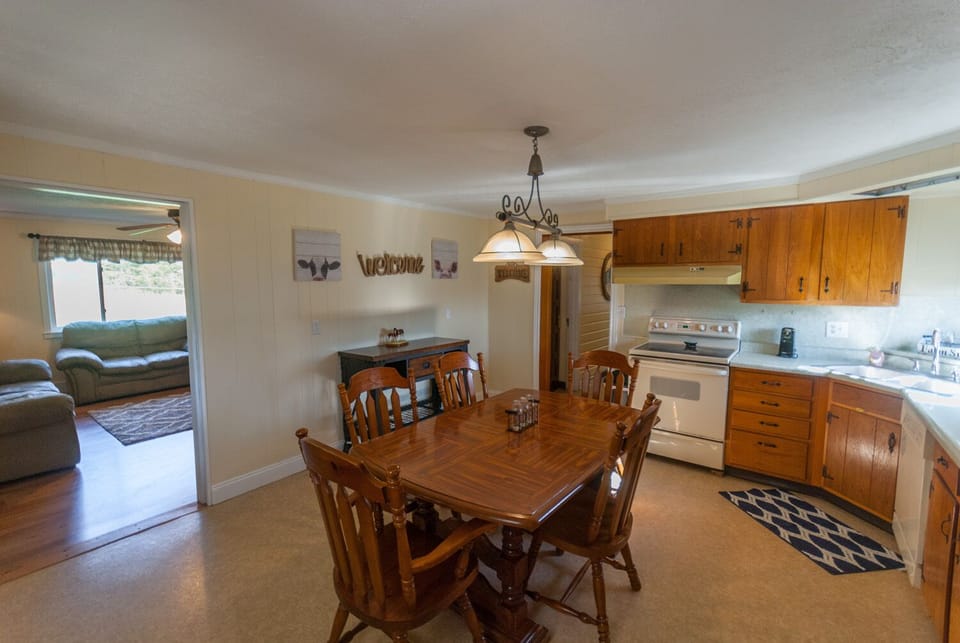 Experience the beauty of the Laurel Highlands. Book your mountain getaway today.
We offer the most unique collection of vacation homes in Laurel Highlands. From a cozy couple's getaway to a sprawling 400-acre private retreat, we have the perfect accommodations for your destination getaway.