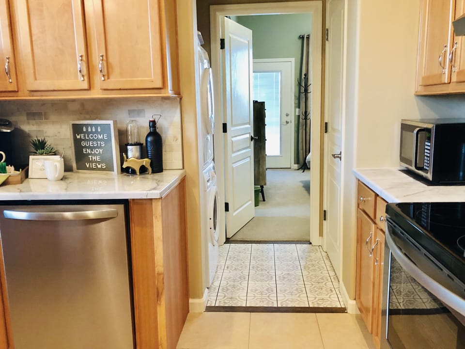 This perfectly designed space delivers ample room for your vacation needs!