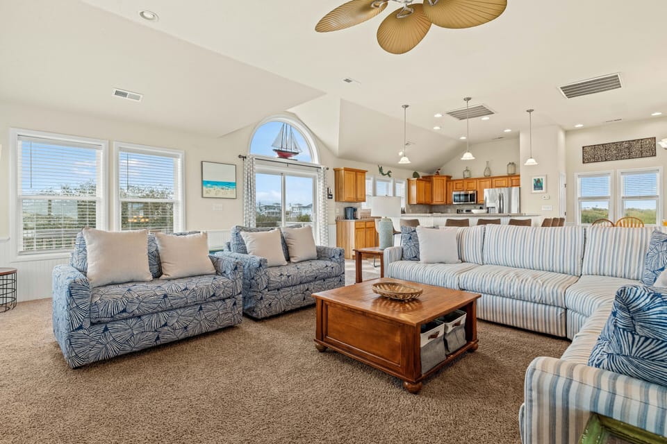 Great Room - Top Level