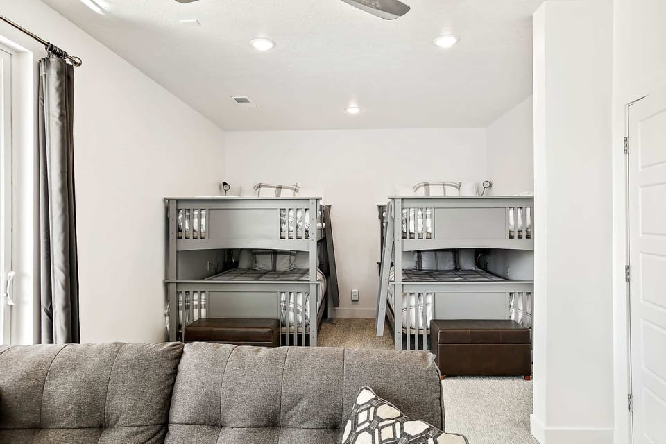 Full/Full Bunks