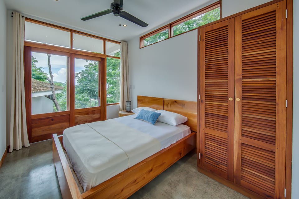 poolside room