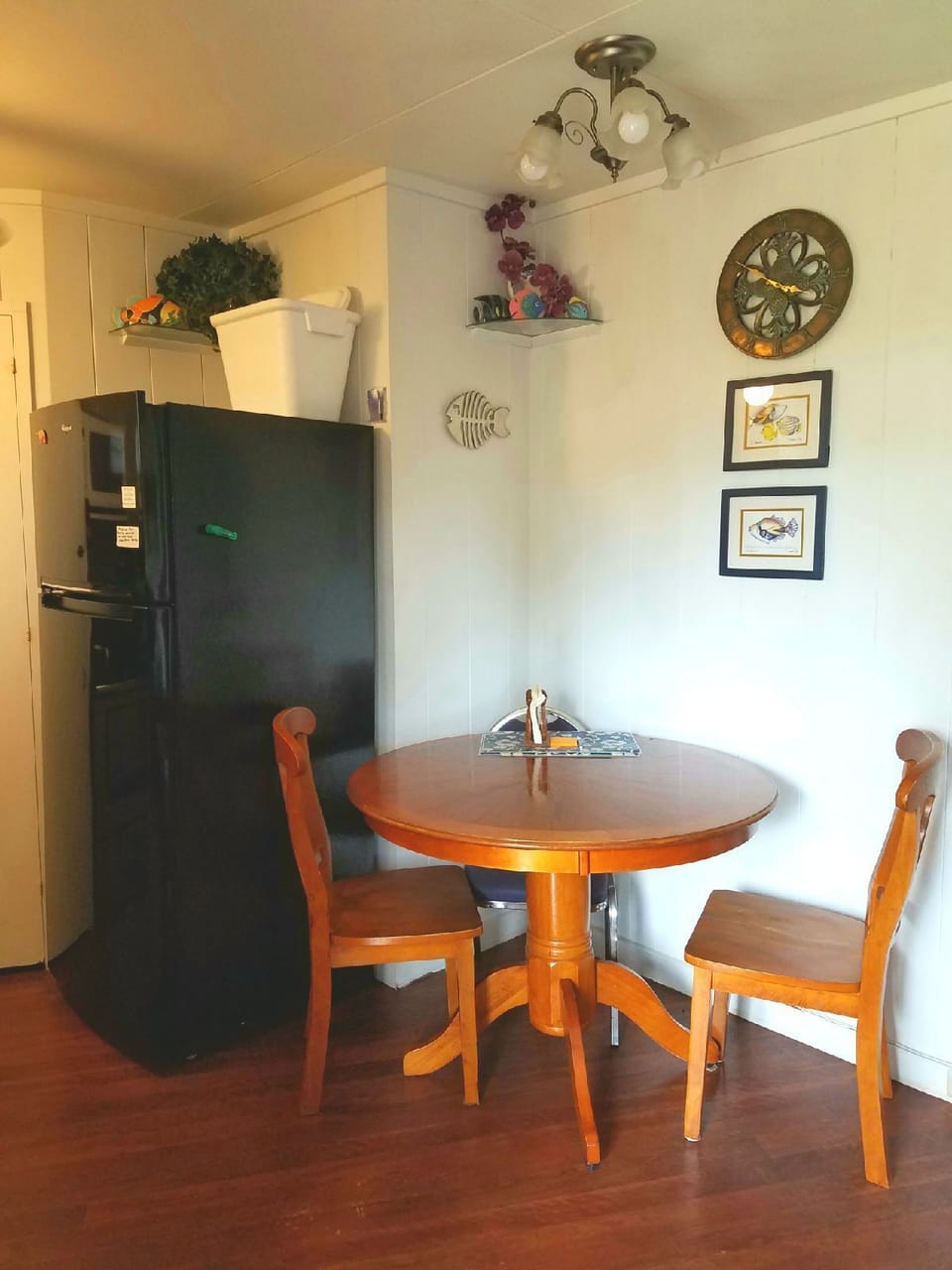 Dining table and refrigerator