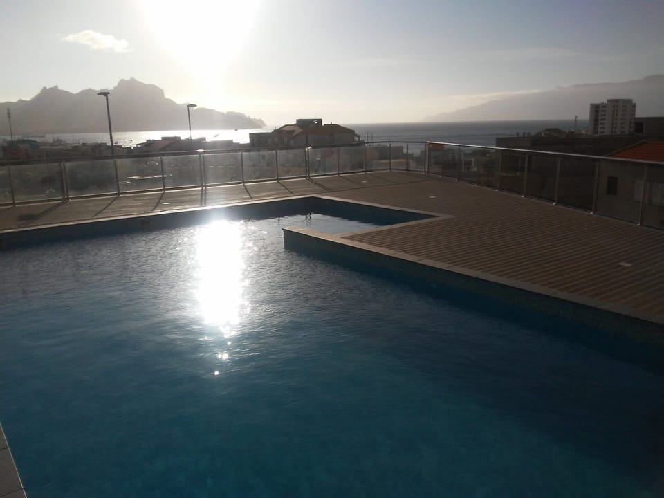 Relax for a beautiful evening poolside. Mamoosa anyone?