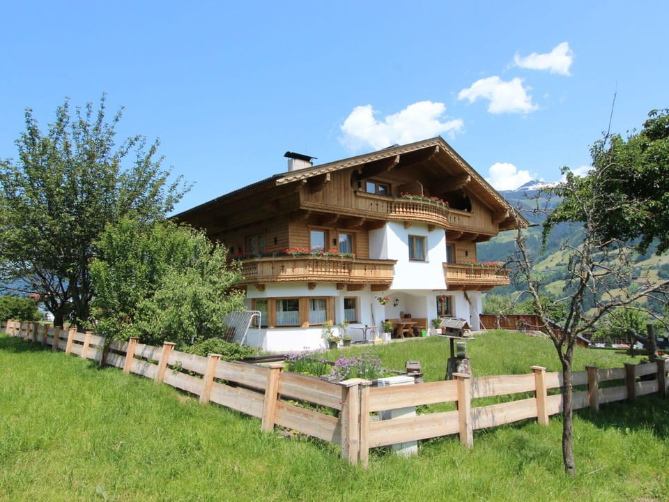 House, Property, Cottage, Home, Building, Farmhouse, Land Lot, Real Estate, Rural Area, Grass