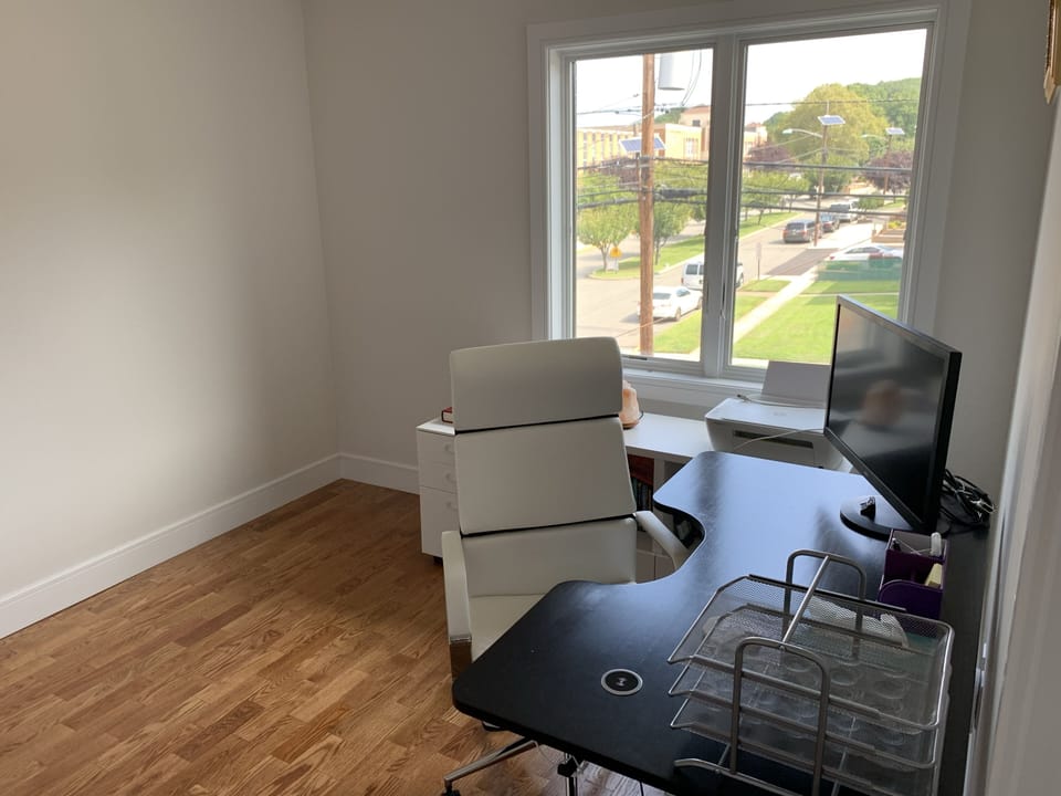 Office with motorized standing desk (2nd floor)