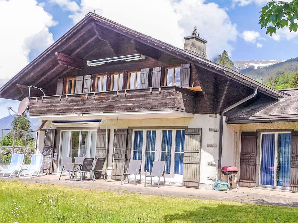 House, Home, Roof, Cottage, Rural Area, Hill Station, Slope, Porch, Mountain Range, Siding