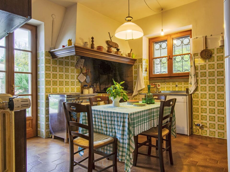 Furniture, Interior Design, Wood, Kitchen, Flooring, Ceiling, Table, Home, Room, Lighting
