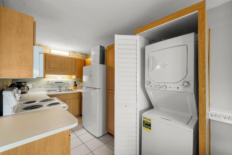 Kitchen and Laundry