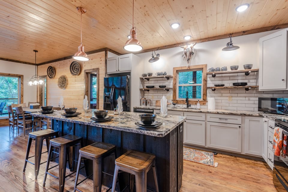 Big family meals are so convenient with extra seating at the island.