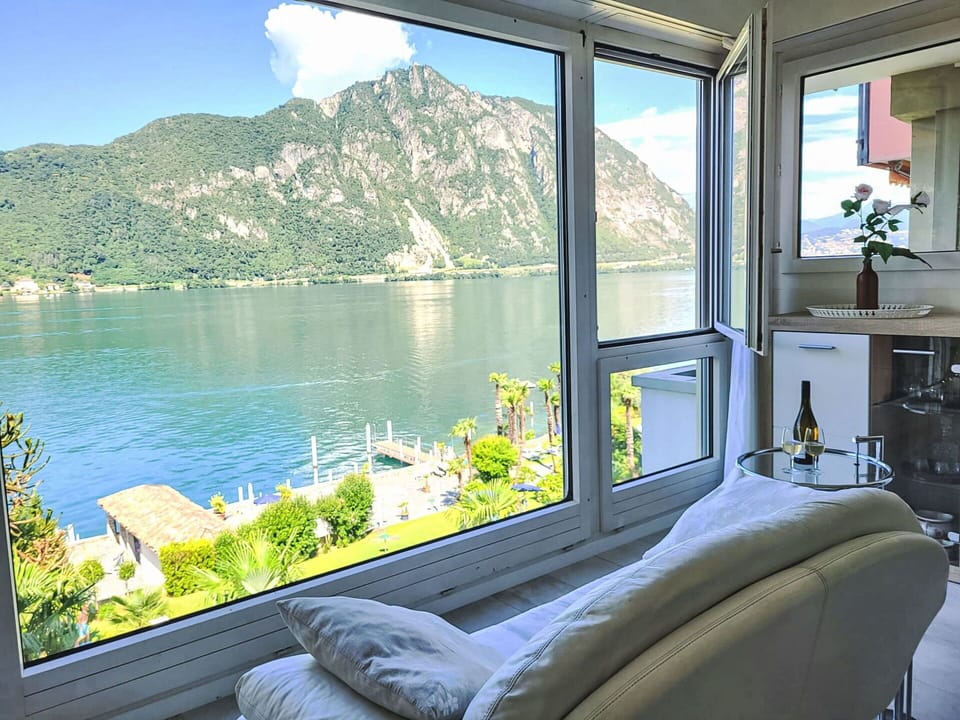 Water, Sky, Property, Mountain, Building, Azure, Plant, Cloud, Interior Design, Window