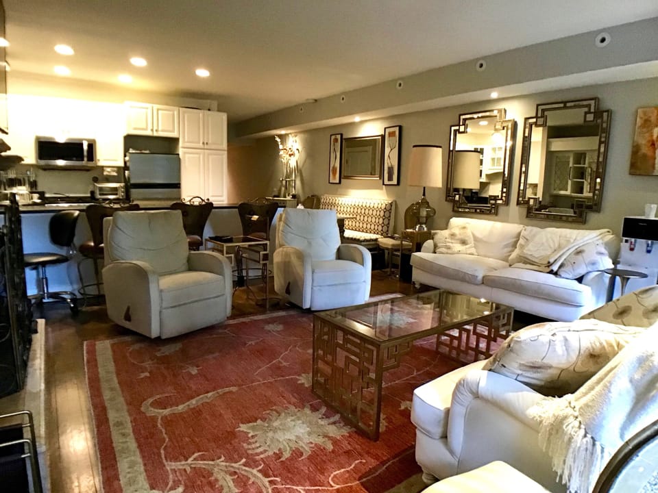 Open floor plan: living room, dining area, kitchen