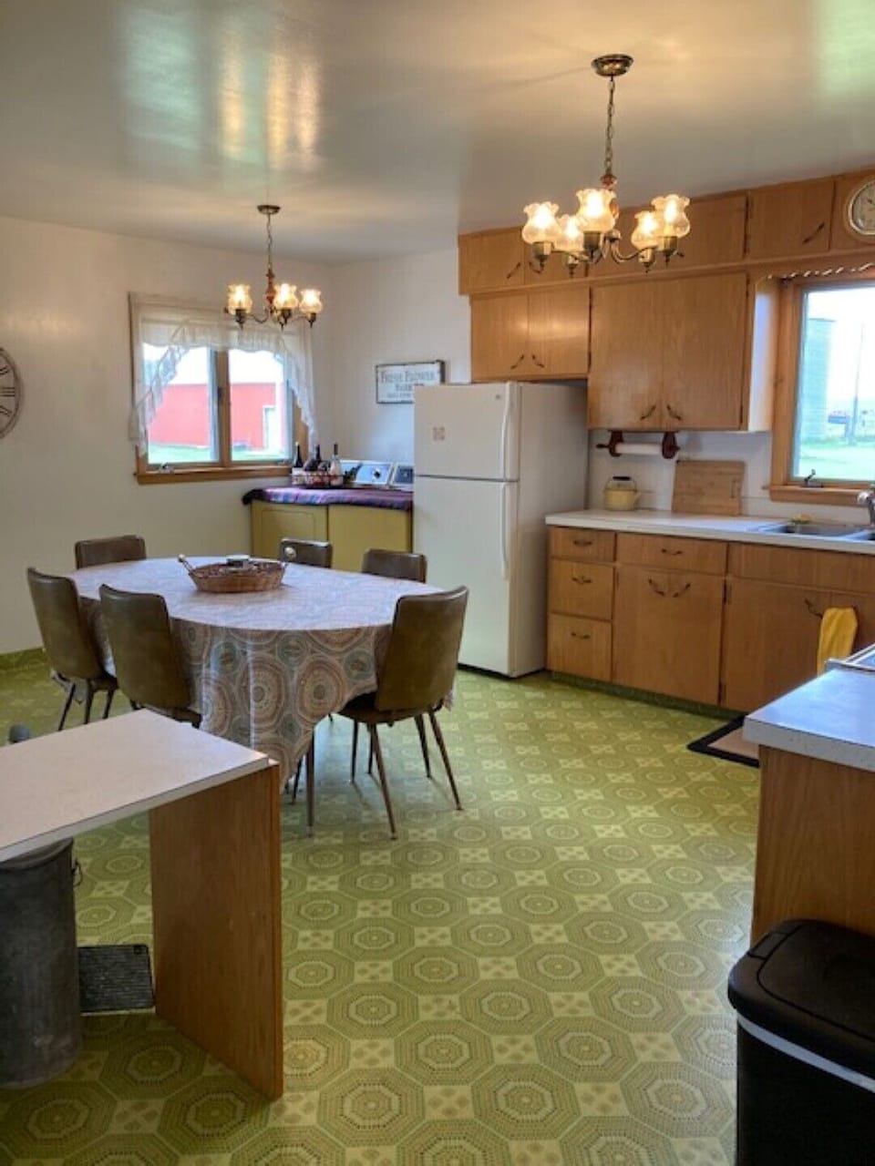 Large country kitchen