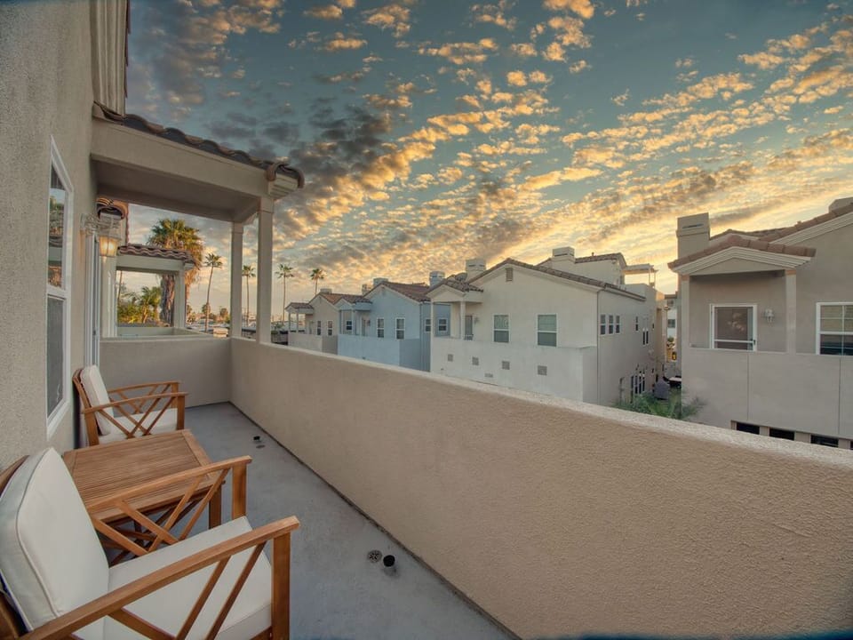 Private Patio of the master bedroom.  Peek ocean view.
