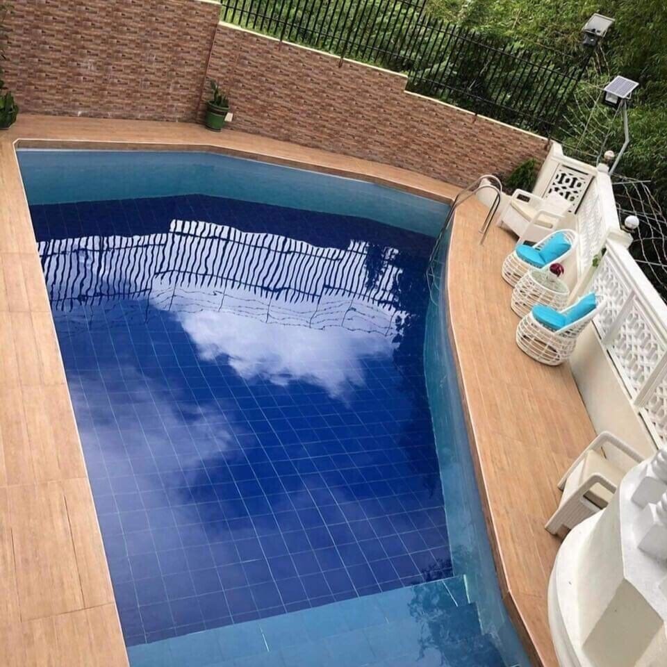 Pool at the back of the house