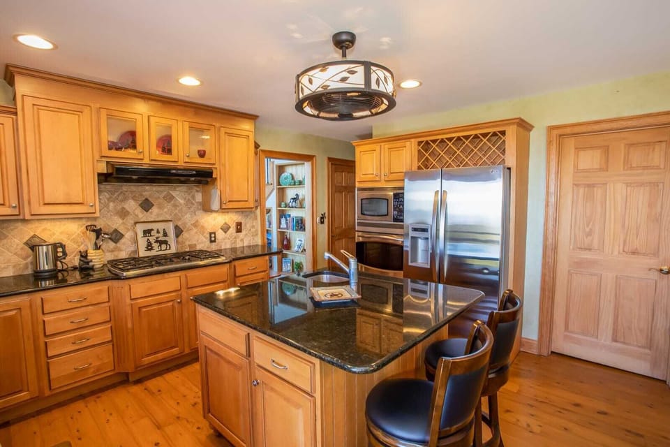 Spacious Kitchen with Stainless Appliances