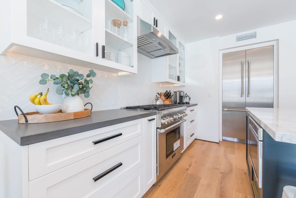 Kitchen is fully-stocked with dishes, cooking, baking and meal prep gear. All high end large and small appliances included. Walk-in pantry.
                
