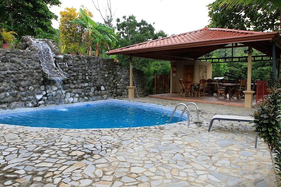 Loma del Mar Pool & Rancho