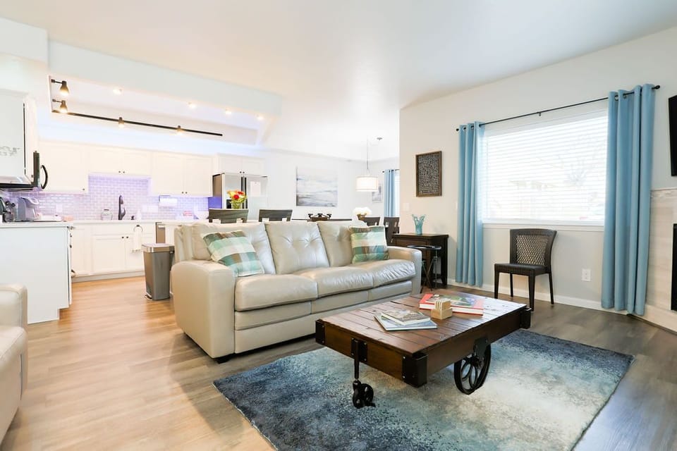 Enjoy an open-concept space with a large, bright living rm connected to kitchen.