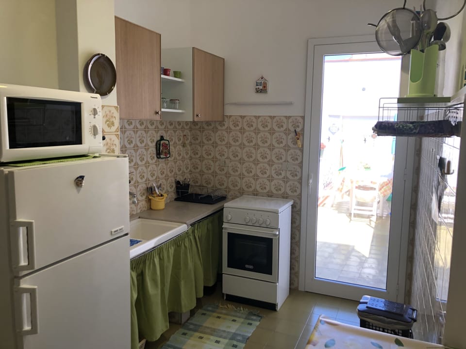 cucina semi abitabile 