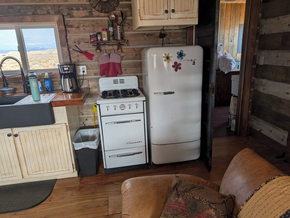 Another view of the kitchen