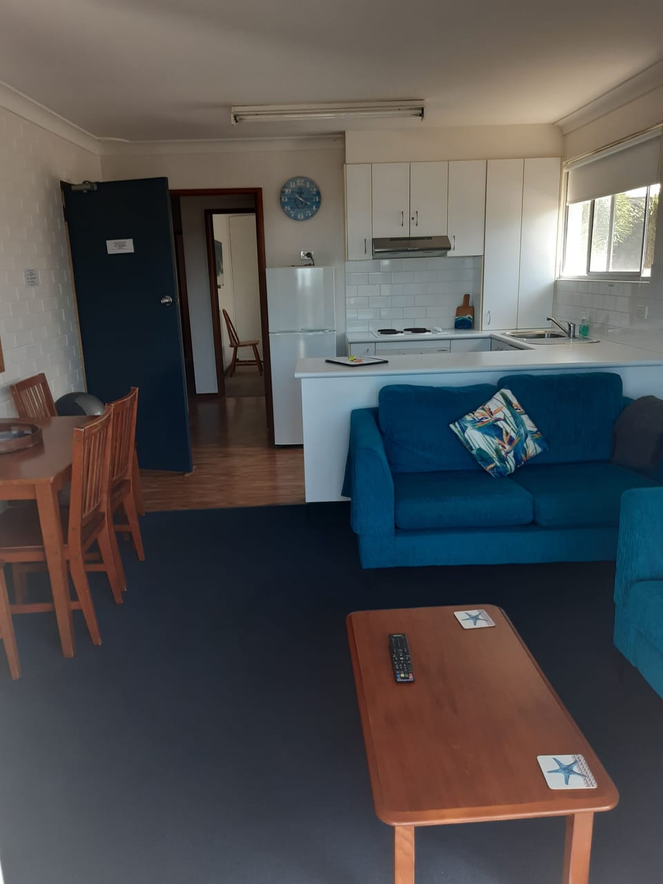 Lounge/Dining/Kitchen