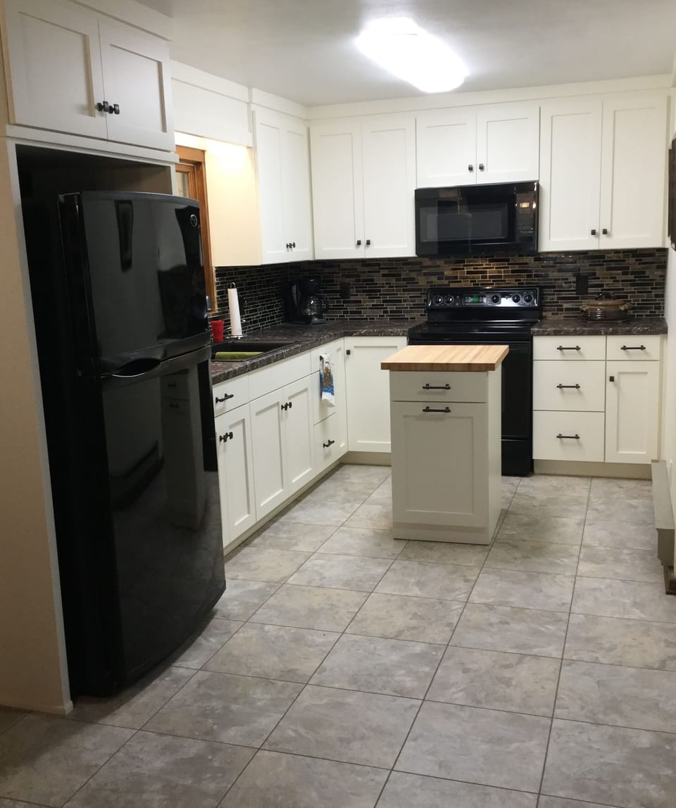  New Stylish Kitchen