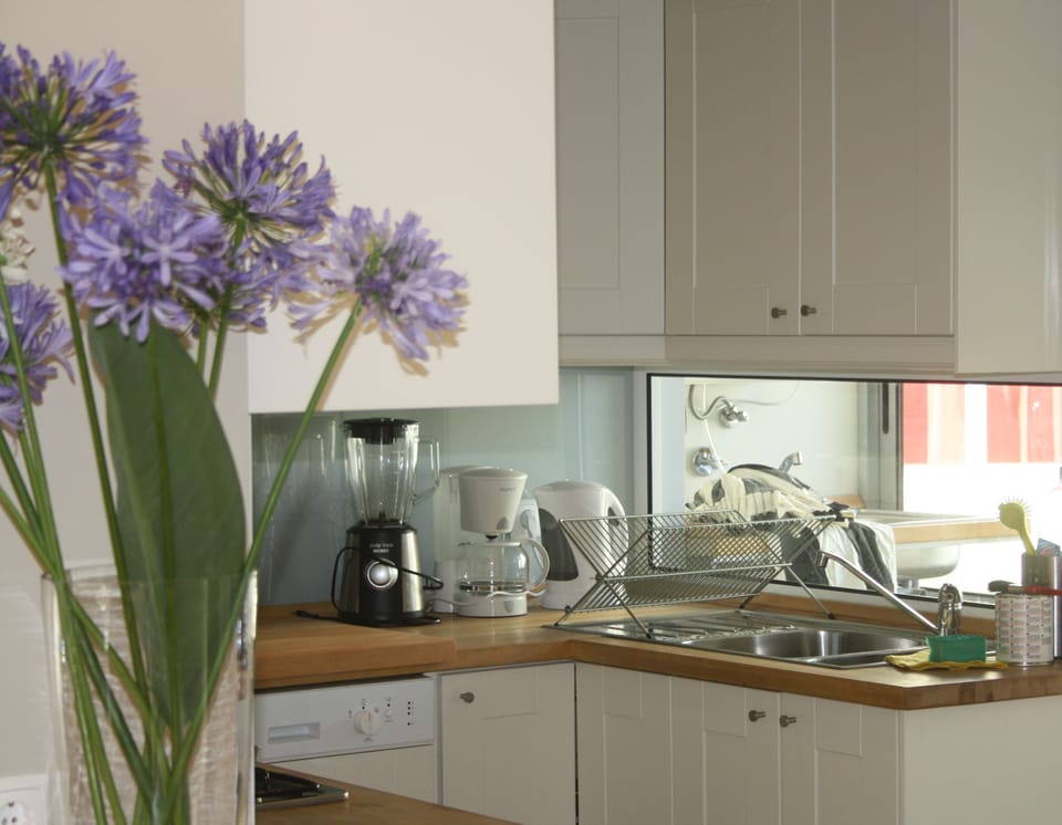 Fully eqquipped kitchen
