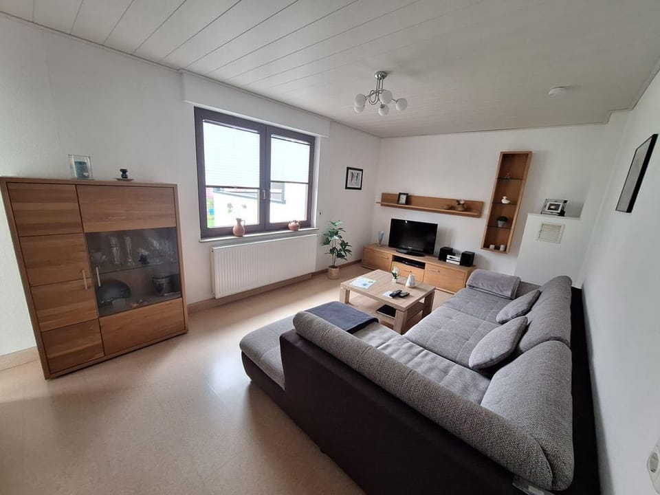 Vacation apartment Am Saarbogen - Holiday apartment Apartment in Trier-Saarburg