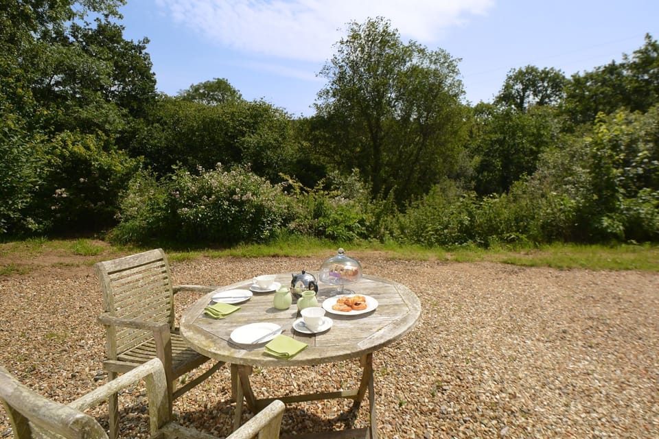 Outside area with garden furniture for alfresco dining