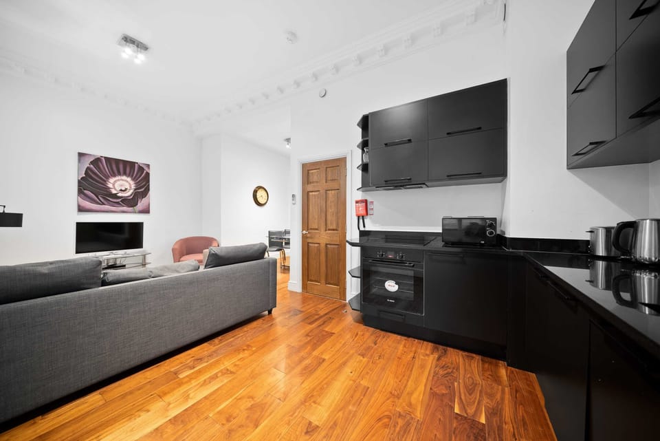 Large zone Living area
