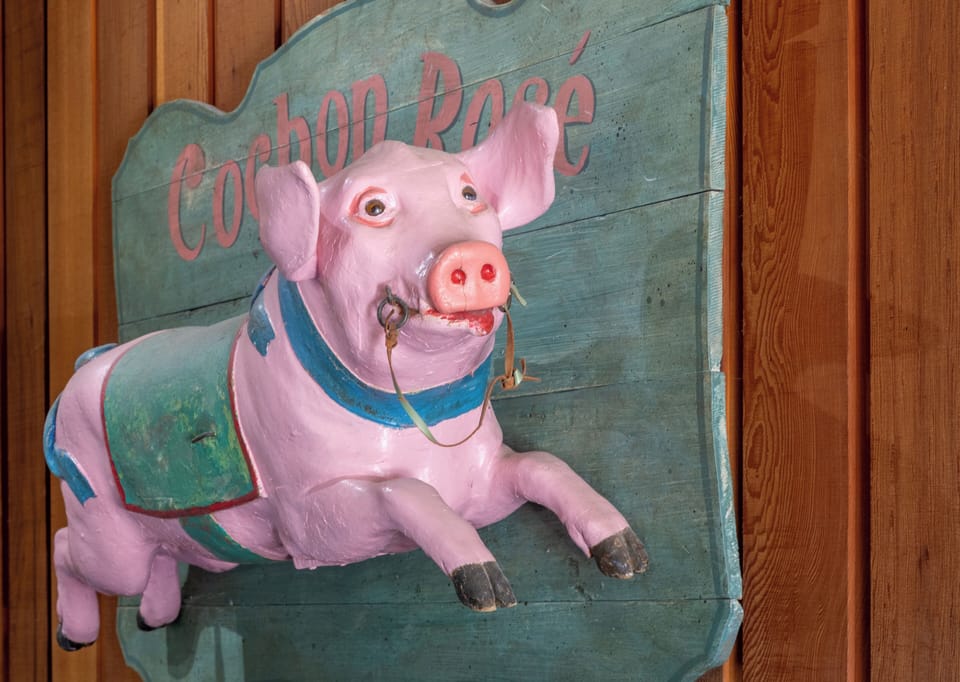 Home is decorated w/ fun quirks throughout.