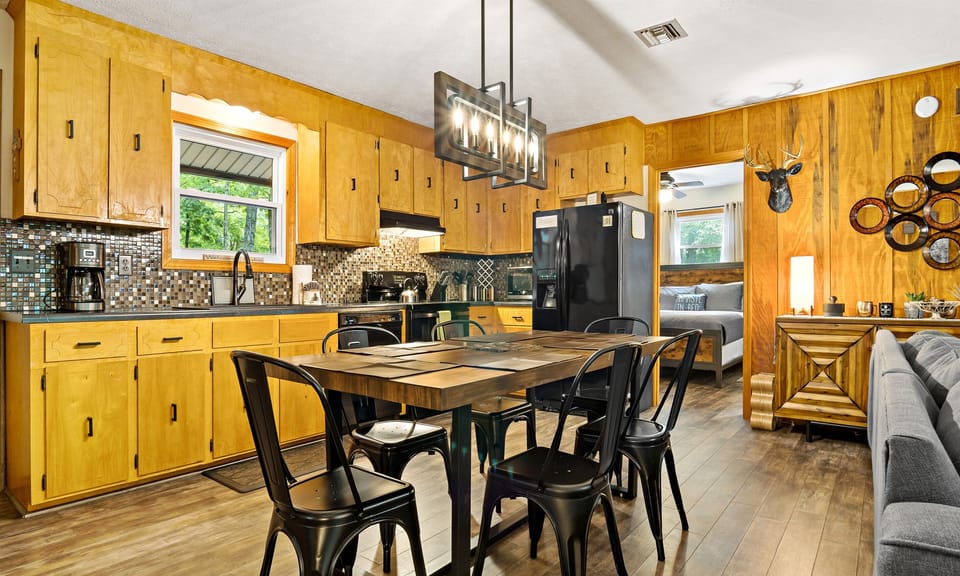 Dining table with seating for 6