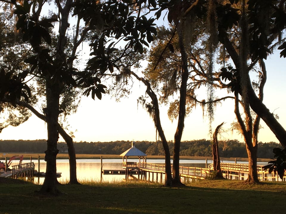Private dock house 