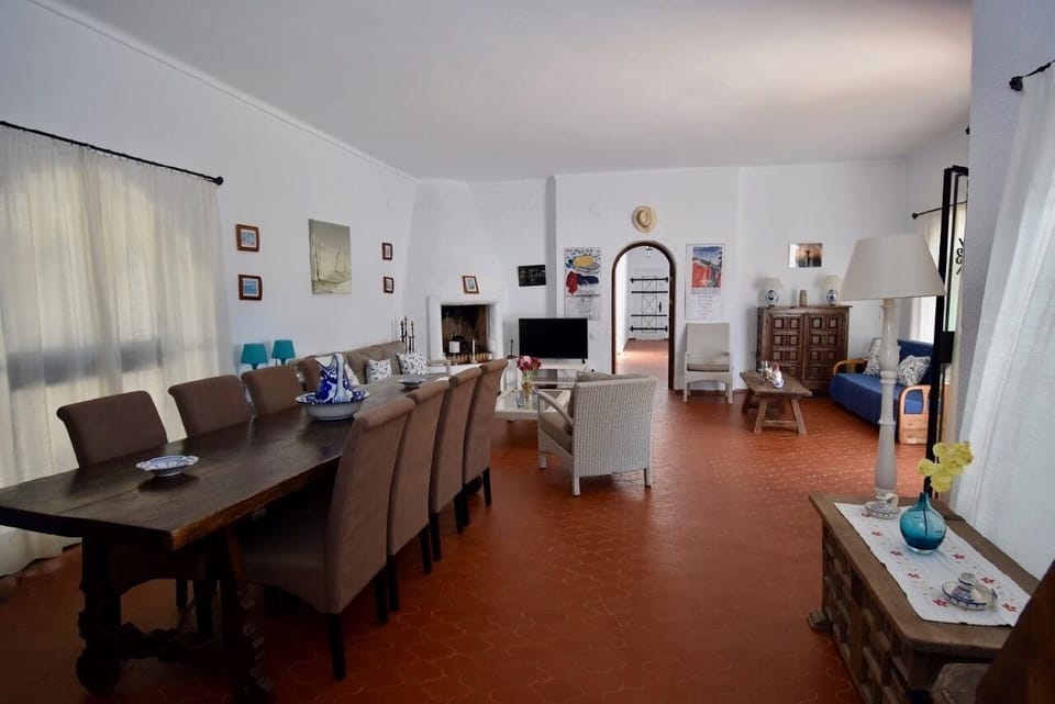 Living-dining room