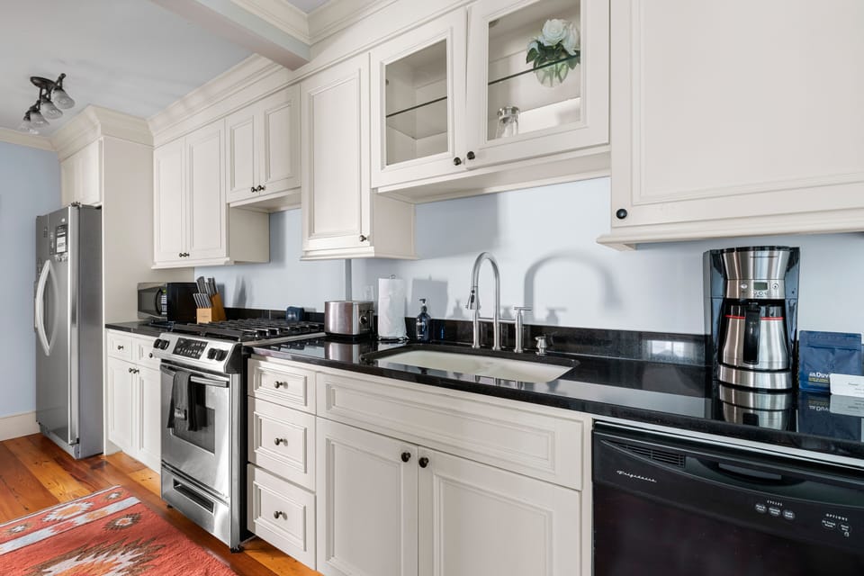 Fully-equipped Kitchen