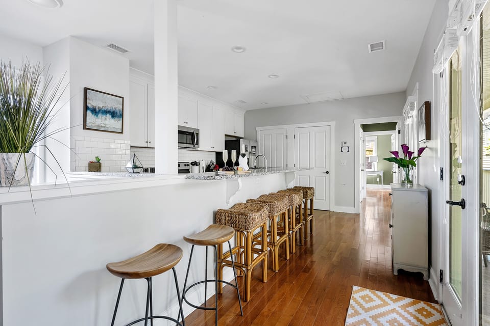 Perfect Location | Emerald House