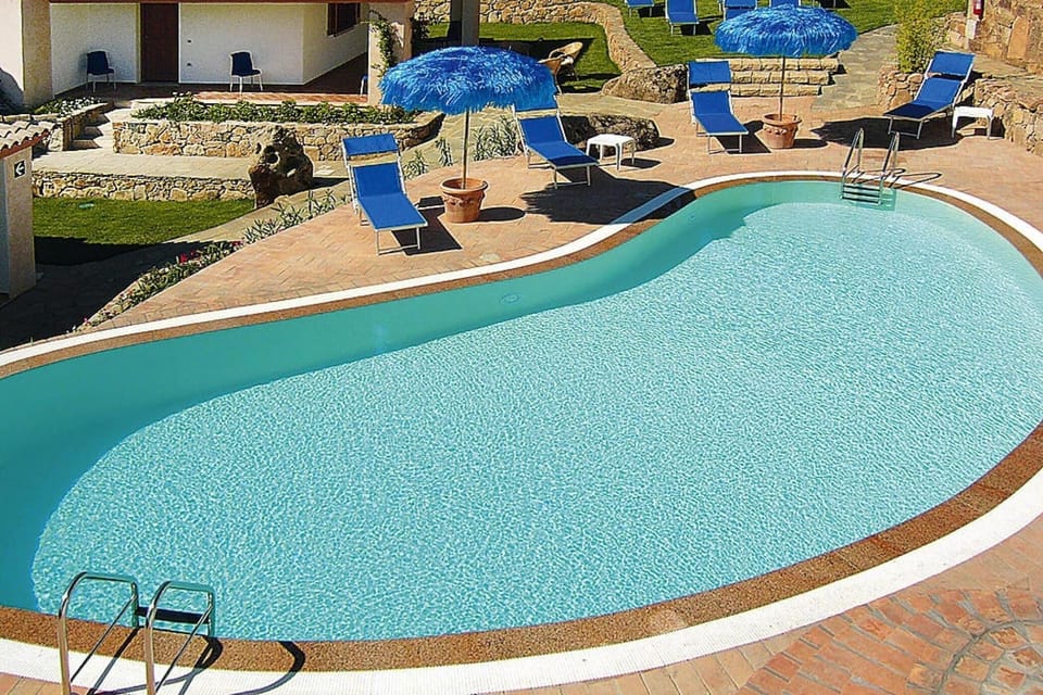 Holiday Home Swimming Pool