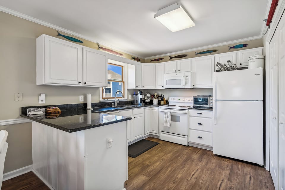 Main Level,Kitchen,