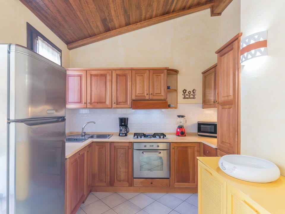 Cabinetry, Property, Furniture, Countertop, Sink, Kitchen Sink, Wood, Kitchen, Kitchen Stove, Interior Design