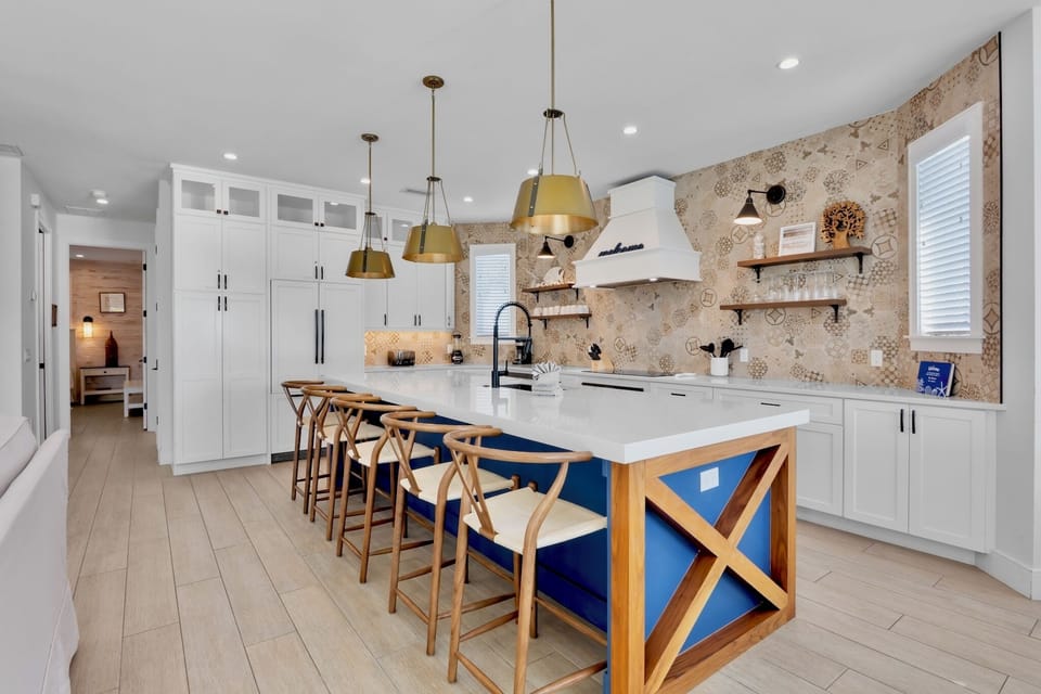 Kitchen island with spacious countertop