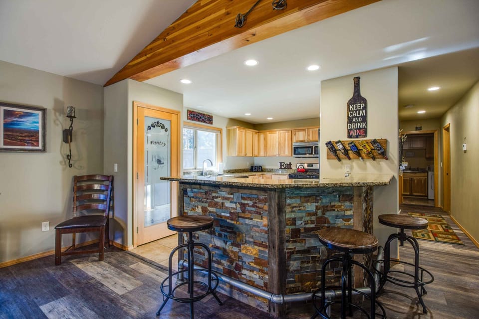Kitchen - Main Level