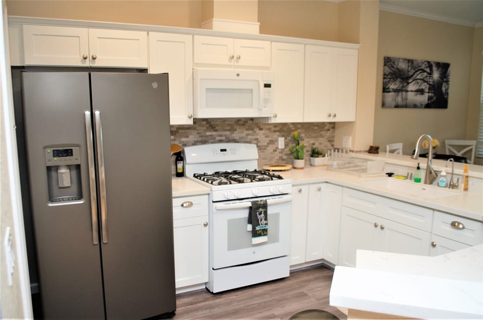 Filtered water is supplied thru fridge & skinny faucet. Water pitcher in fridge.