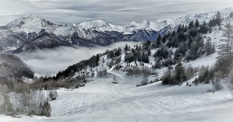 Snow and ski sports