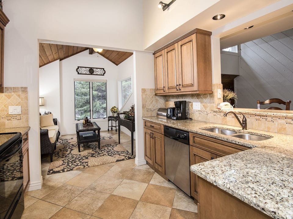 Kitchen & Sitting Room View