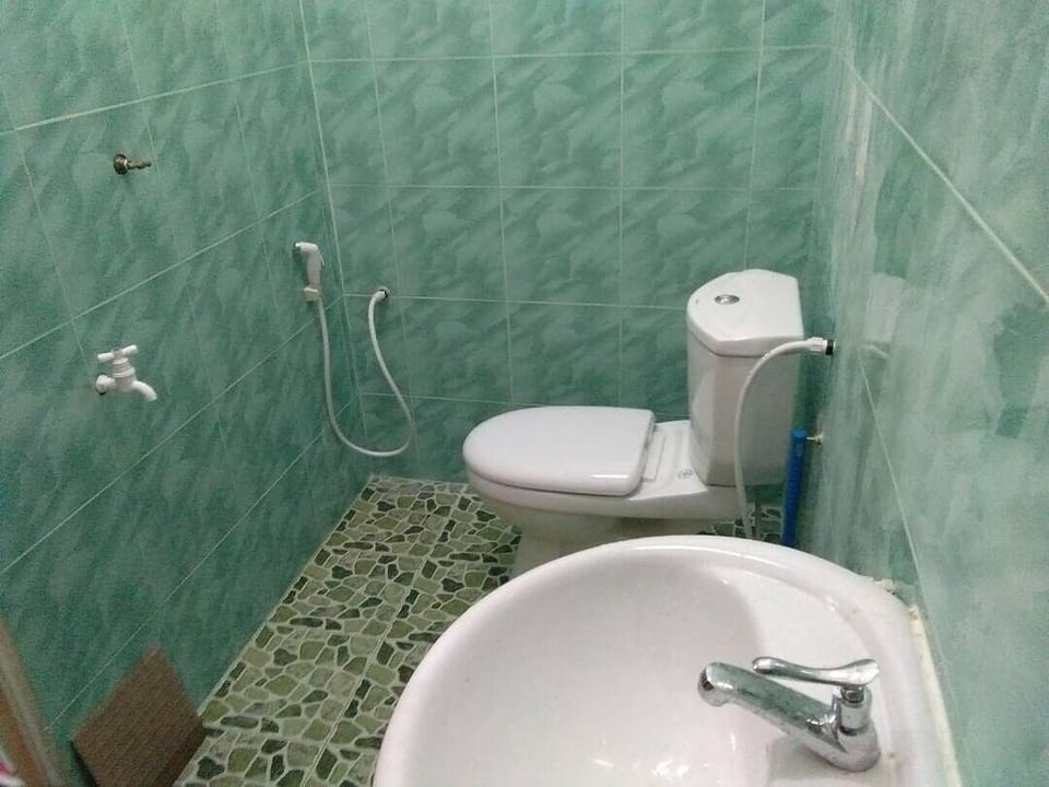 Homestay Haji Ismail 5 Bedroom 2 Aircond