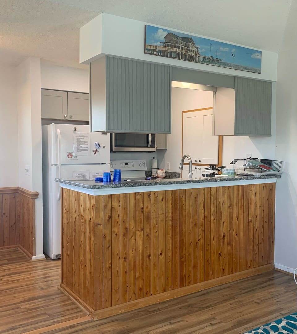 Newly Refinished Kitchen 2021